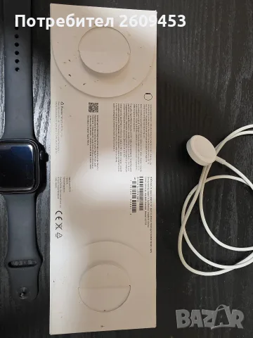 Apple Watch SE GPS , снимка 2 - Смарт часовници - 56184842