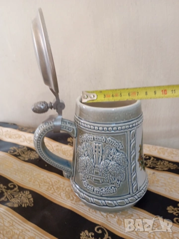 Стара халба за бира с капак, снимка 3 - Други ценни предмети - 53752882