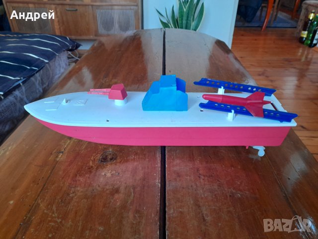 Стара играчка лодка,катер #10