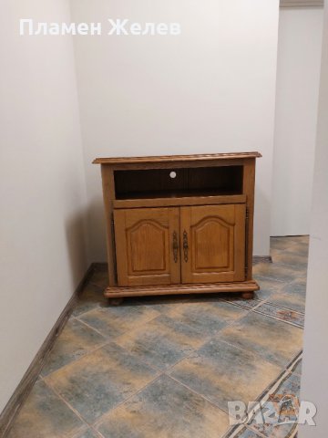 Продавам масивнаТроянска мебел, снимка 3 - Шкафове - 33818860