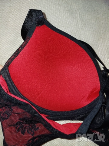 Сутиен Triumph  75 A, снимка 10 - Бельо - 52828697