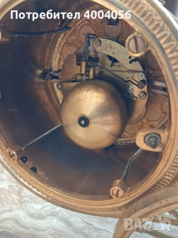 Часовник, снимка 7 - Антикварни и старинни предмети - 53872860