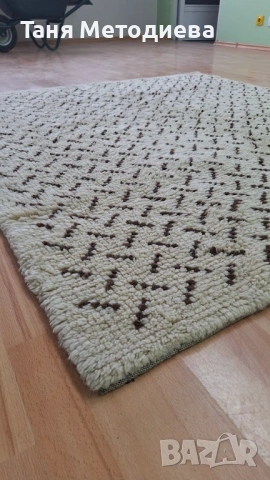 Вълнени ръчно тъкани губери 170 × 155 см и 282×154 см, китеник 1.30/1.93- чисти добре запазени