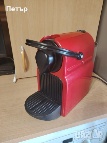 Кафемашина Nespresso , снимка 2 - Кафемашини - 53846151
