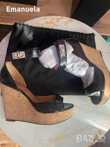 Givenchy сандали , снимка 7 - Сандали - 56202105
