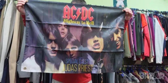 AC/DC-Highway to Hell-уникален флаг, снимка 3 - Китари - 45118817
