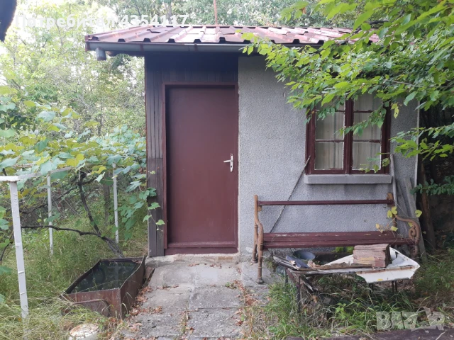 Продавам монолитно бунгало в село Богданчовци, област Габрово, снимка 3 - Вили - 50917695