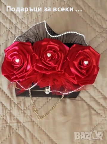 Вечни рози в стилна опаковка 