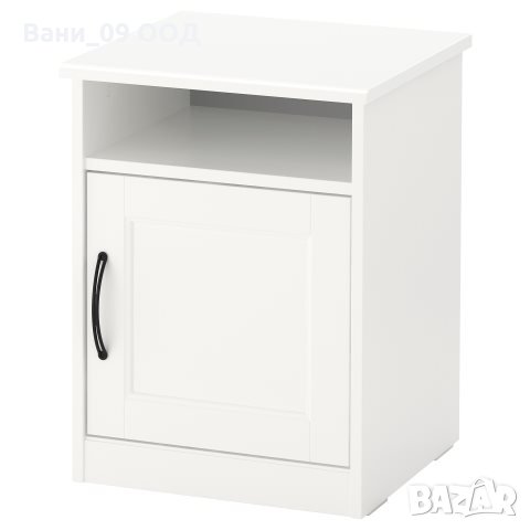 Красиво бяло нощно шкафче, снимка 1 - Шкафове - 36017239
