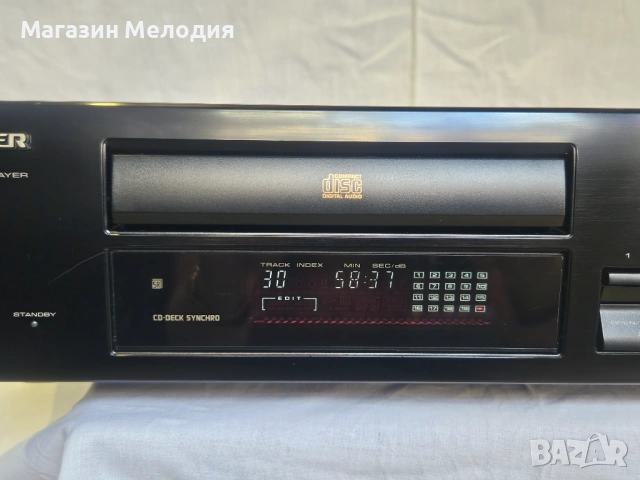 CD Player Pioneer PD-206  В отлично техническо и визуално състояние., снимка 2 - Декове - 51746653