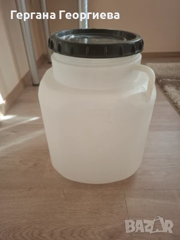 Ново бяло бидонче 40 л