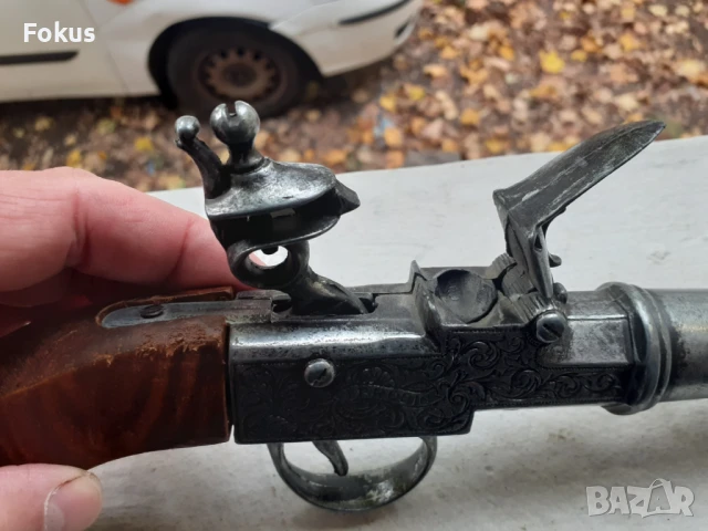 Страхотен тежък масивен кремъчен пищов - реплика, снимка 5 - Антикварни и старинни предмети - 50909979