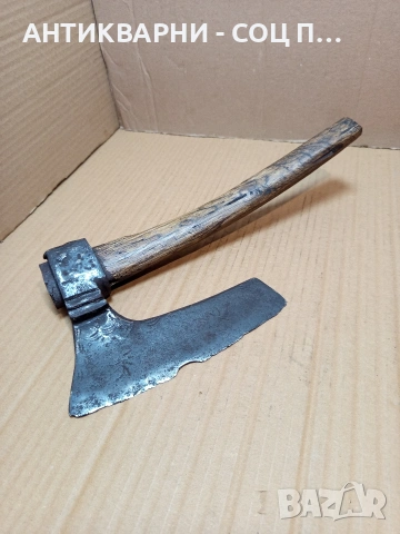 Соц Стар Ръчно Кован Дърводелски Инструмент Брадва Кривица. НОМЕР 503.