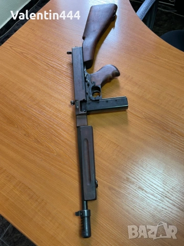 Картечен пистолет Томпсън, мод. 1928 г. - Деактивиран/Обезопасен, снимка 2 - Бойно оръжие - 53709198