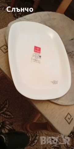 Чиния плато, стъклена купа