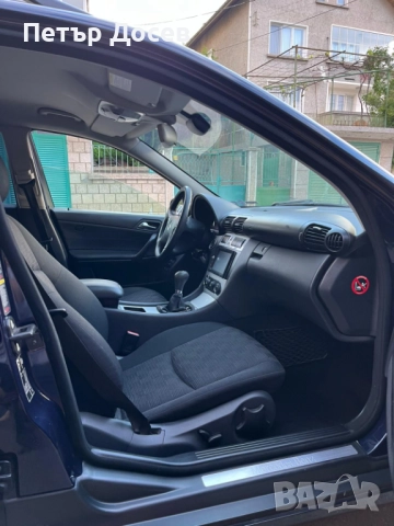 продажба на автомобил MERSEDES-BENZ C180 KOMPRESSOR, снимка 4 - Автомобили и джипове - 52393145