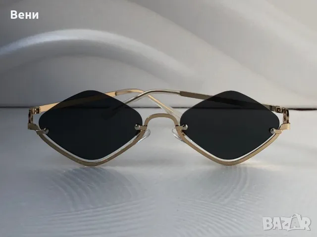 Топ модел дамски слънчеви очила/ колекция 2025 /, снимка 11 - Слънчеви и диоптрични очила - 50136080