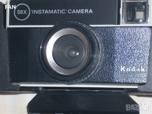 Стар колекционерски фотоапарат Кодак Kodak 56X INSTAMATIC CAMERA от 70-те години на 20-ти век, снимка 3 - Антикварни и старинни предмети - 51785334