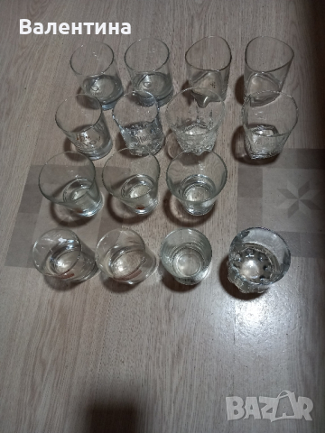 Стъклени чаши за водка и уиски.