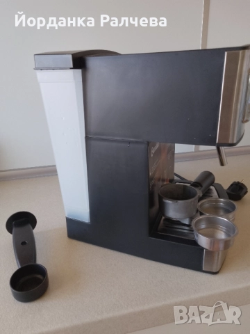 Кафемашина за еспресо и капучино Cecotec, снимка 3 - Кафемашини - 51793840