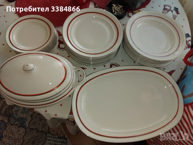 Порцеланов сервиз, снимка 2 - Сервизи - 53093962