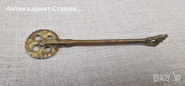 Винтидж месингово колелце за рязане на тесто, снимка 3 - Декорация за дома - 55772185