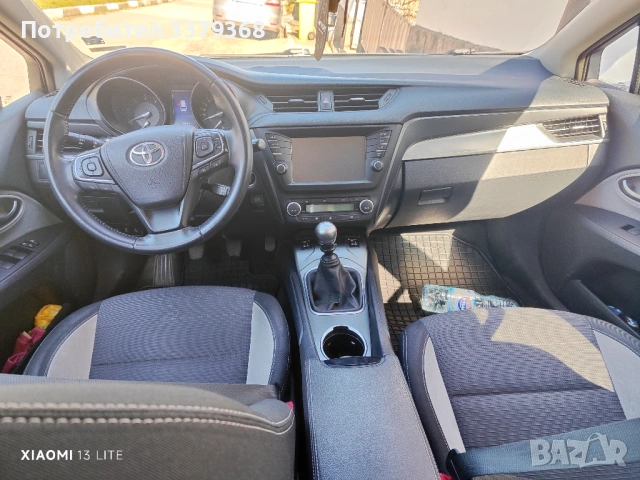 Тойота Авенсис D4D , снимка 14 - Автомобили и джипове - 53796337