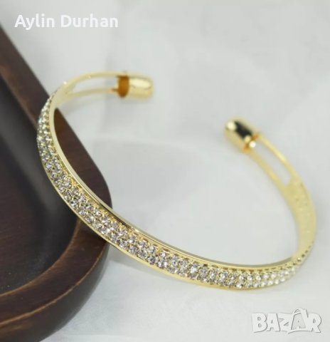 Бижутерия, снимка 2 - Бижутерийни комплекти - 44460711