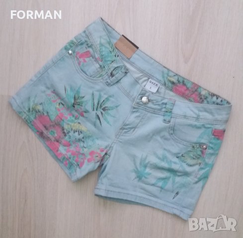 УНИКАЛНИ къси дънки на цветя, снимка 1