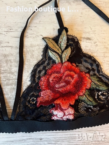 Дантелено черно бюстие с прибира бродерия с цветя и ленти през гърдите 🖤❤️🖤, снимка 4 - Бельо - 51465038
