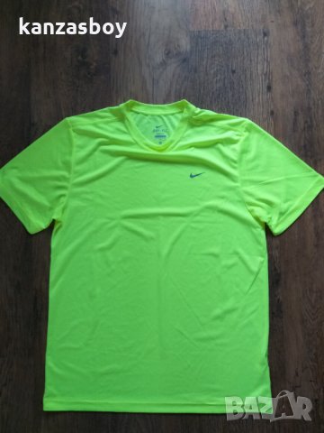 Nike Dri-FIT - страхотна мъжка тениска КАТО НОВА, снимка 5 - Тениски - 35948192