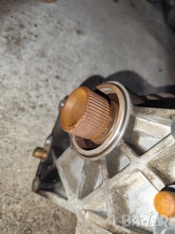 Преден диференциал -Hyundai Santa fe 2010г 197кс-Автомат, снимка 2 - Части - 53493372