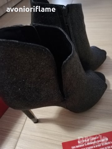 Елегантни Дамски обувки GUESS, снимка 7 - Дамски обувки на ток - 39881450