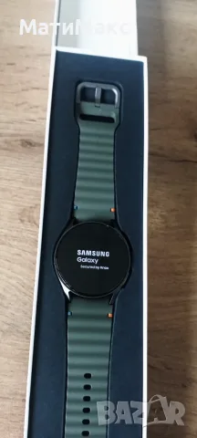 Samsung Galaxy Watch 7 40mm LTE, снимка 2 - Смарт часовници - 56371981