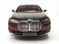 BMW i7 2022 - мащаб 1:18 на Minichamps моделът е нов в кутия, снимка 8