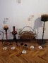 Стари предмети за декориране,свещник,кошница,стойка са чадъри-списания,саксийник