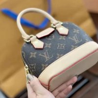 Чанта Louis Vuitton мини - реплика, снимка 6 - Чанти - 35971844
