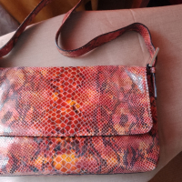 Страхотна нова италианска чанта от естествена кожа , снимка 1 - Чанти - 44665902