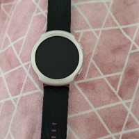 Смарт часовник Smart watch Moto 100, снимка 1 - Смарт гривни - 44583958