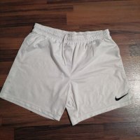 Гащи Nike , снимка 1 - Къси панталони - 41230033