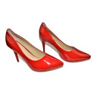 Дамски обувки в червено ,висок ток, снимка 2 - Дамски елегантни обувки - 44142778