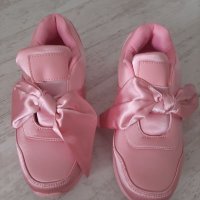 Нови кукленски кецове , снимка 3 - Дамски ежедневни обувки - 41409956