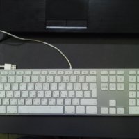 Apple keyboard A1234 с проблем, снимка 1 - Клавиатури и мишки - 41946706