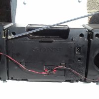 Касетофон sony CFS-1030S, снимка 2 - Радиокасетофони, транзистори - 39776708