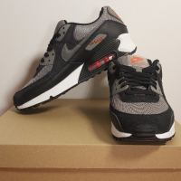 Nike Air Max 90 "Grey Black Red (2022)" - Номер 41, снимка 1 - Маратонки - 44751733