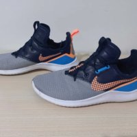 nike free tr8 100% оригинл 42 номер 27 см стелка, снимка 2 - Спортни обувки - 44358269