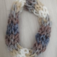 Ръчно плетен шал, снуд, нов, различни цветове , снимка 7 - Шалове - 39190774