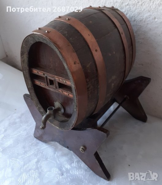 Дървено буре с медни обръчи и стойка, снимка 1
