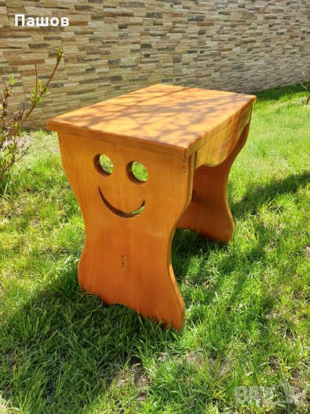 Малко столче (табуретка), снимка 1