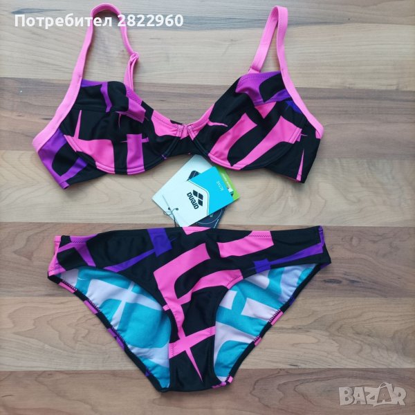 Arena нов бански костюм, снимка 1